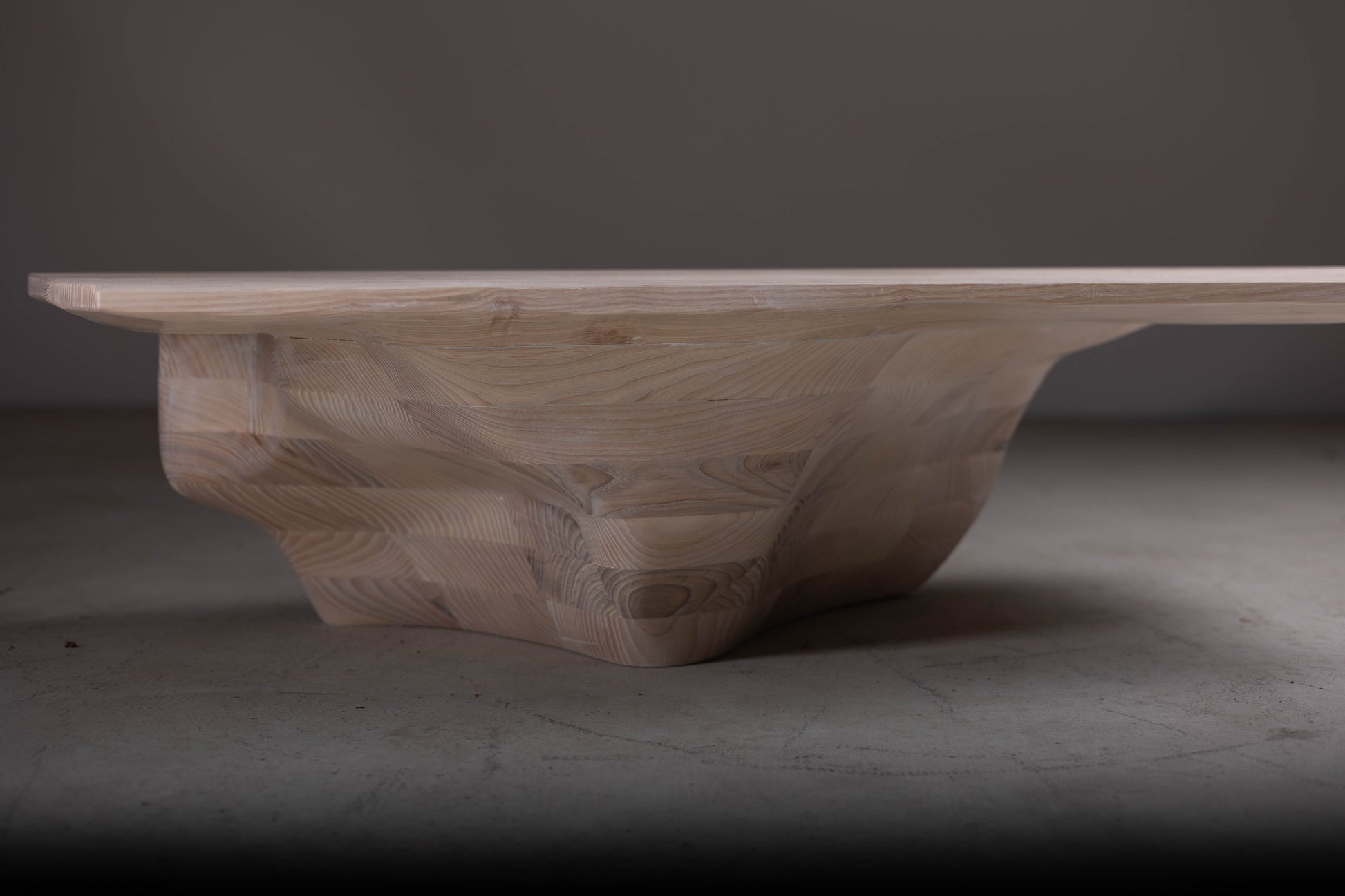 Sculptural Solid Wood Coffee Table EM111 Part Of Erosio Collection | Close-up shot showing the sculptural details.
