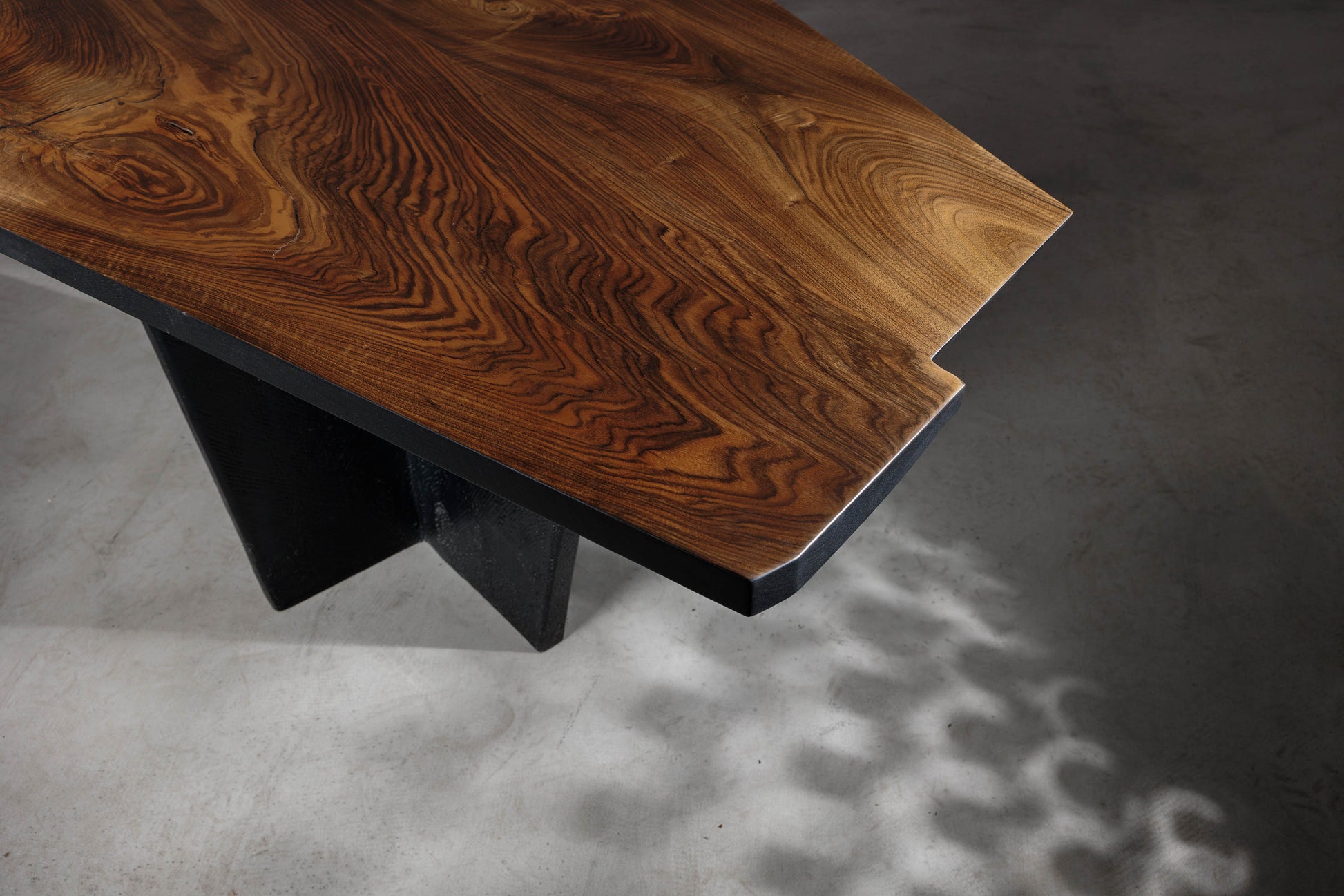 EM205 Of 18Brut Collection | Walnut Dining Table For 4 | Image from above showcasing the beautiful walnut burl.